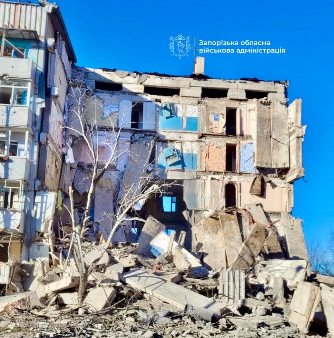 Последствия ударов РФ по Запорожью 5 января. Фото — Иван Федоров, Запорожская ОВА Последствия ударов РФ по Запорожью 5 января. Фото — Иван Федоров, Запорожская ОВА