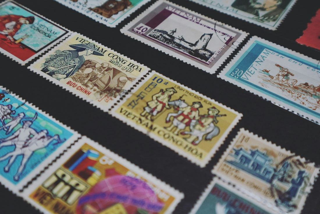 Яке сьогодні, 7 січня, свято: Всесвітній день поштової марки та Фестиваль семи трав в Японії 3