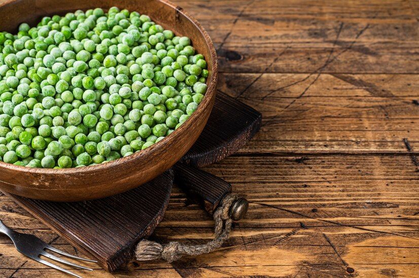 Горох містить білок. Горох містить білок.