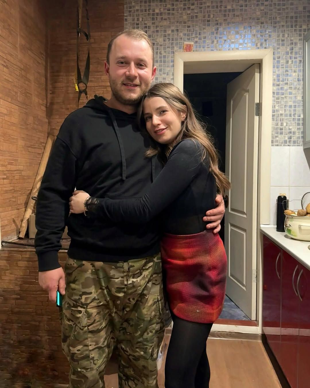 Співачка показала брата, який служить в ЗСУ Співачка показала брата, який служить в ЗСУ