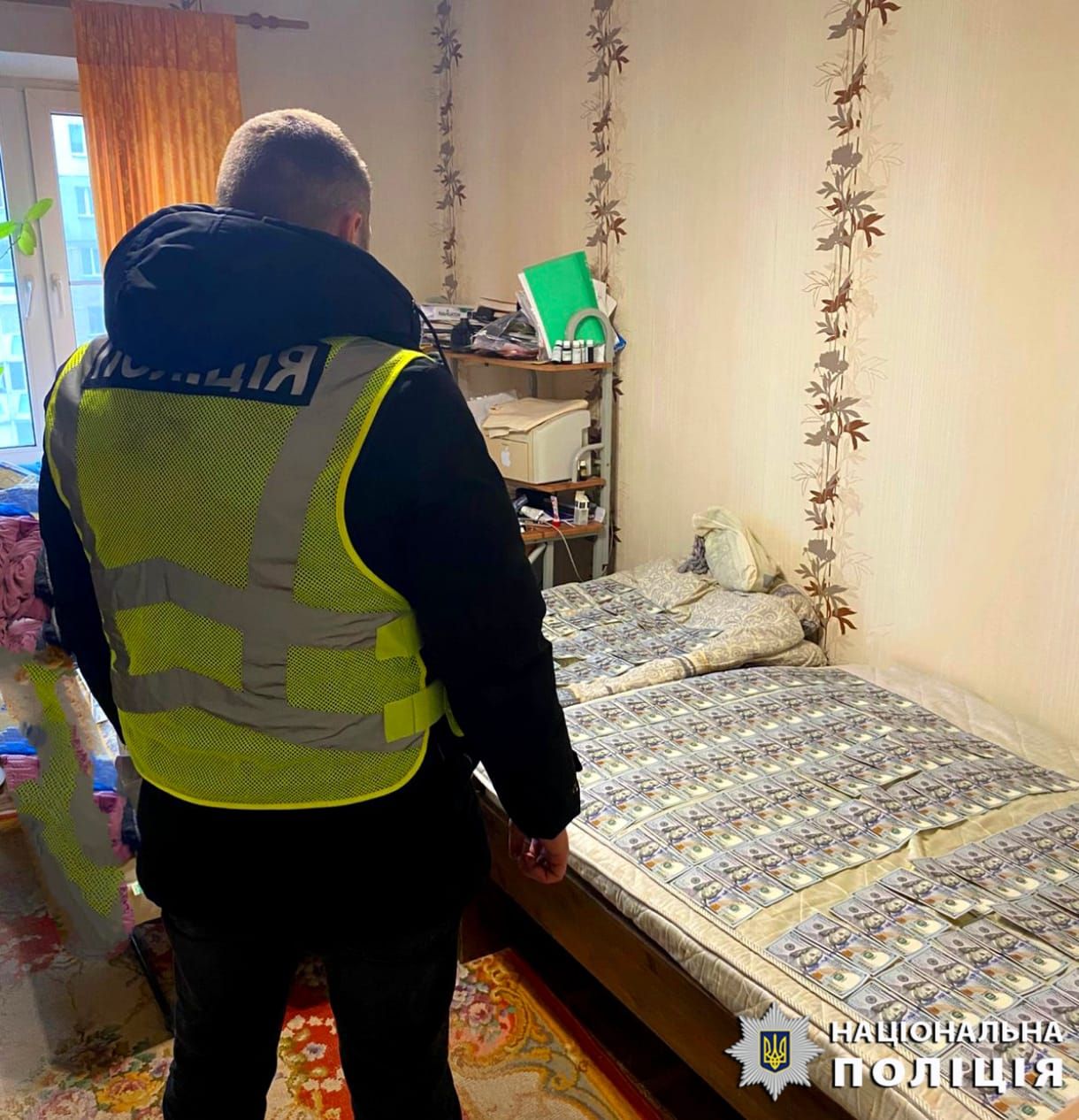 Влаштували схему для ухилянтів на мільйони: на Київщині поліція затримала подружжя 2