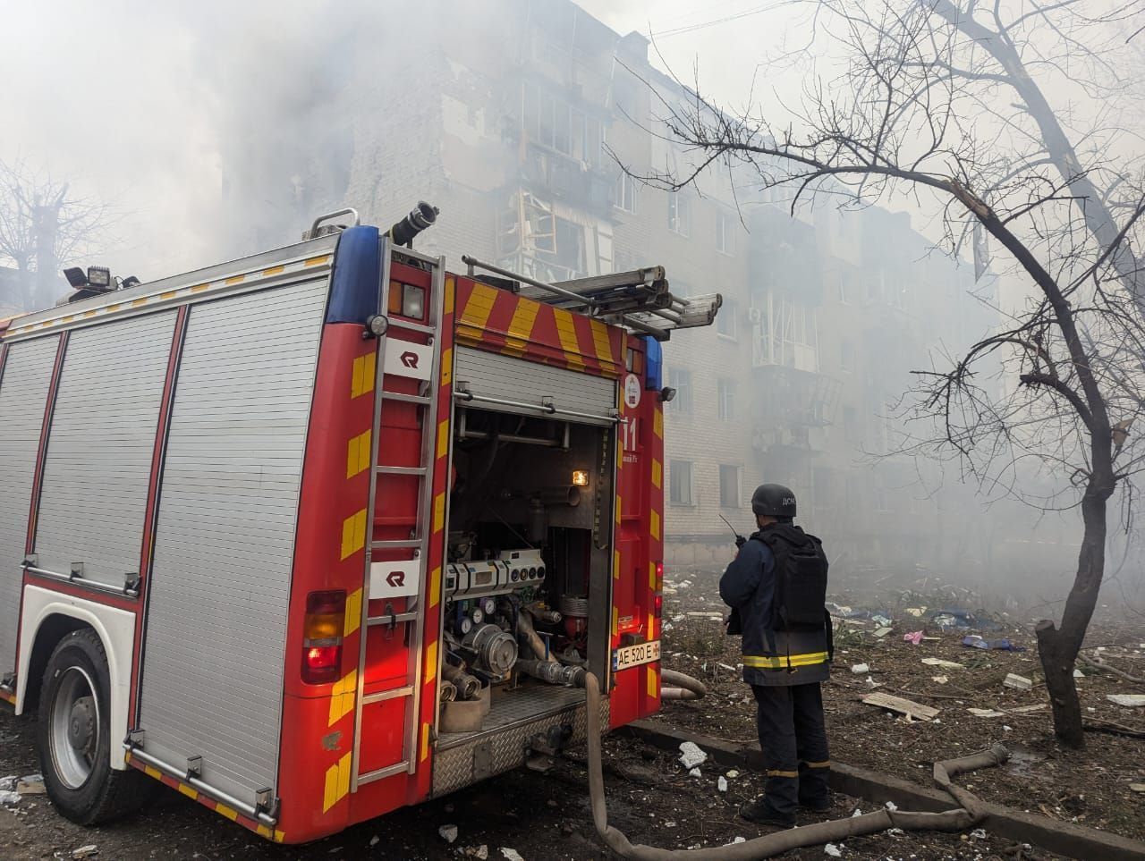 Четверо загиблих, 14 постраждалих: в Дніпропетровській ОВА повідомили про наслідки удару по Кривому Рогу 1