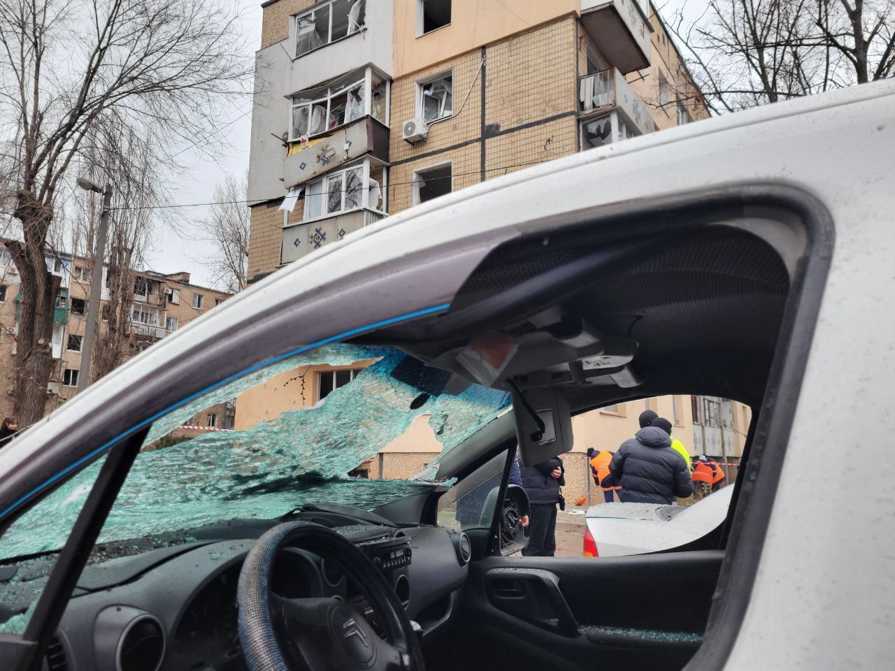 Четверо загиблих, 14 постраждалих: в Дніпропетровській ОВА повідомили про наслідки удару по Кривому Рогу 6