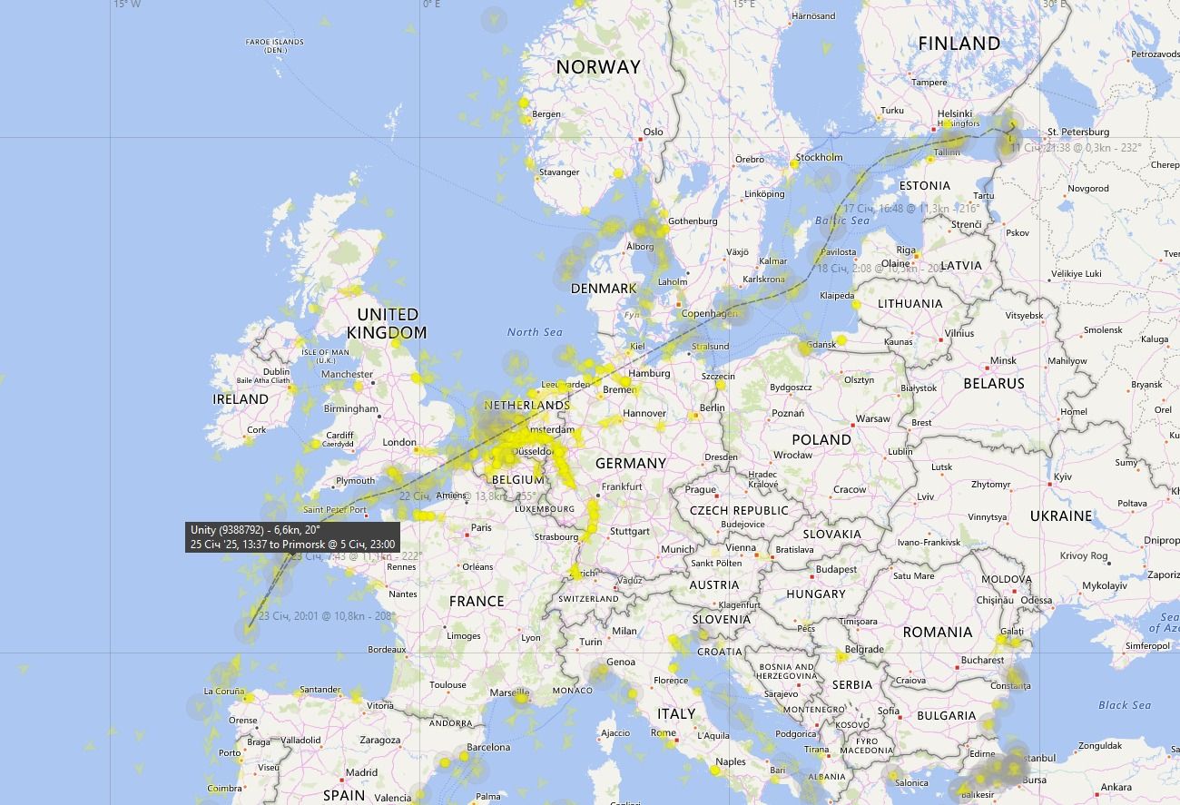 Unity попало в шторм Unity попало в шторм