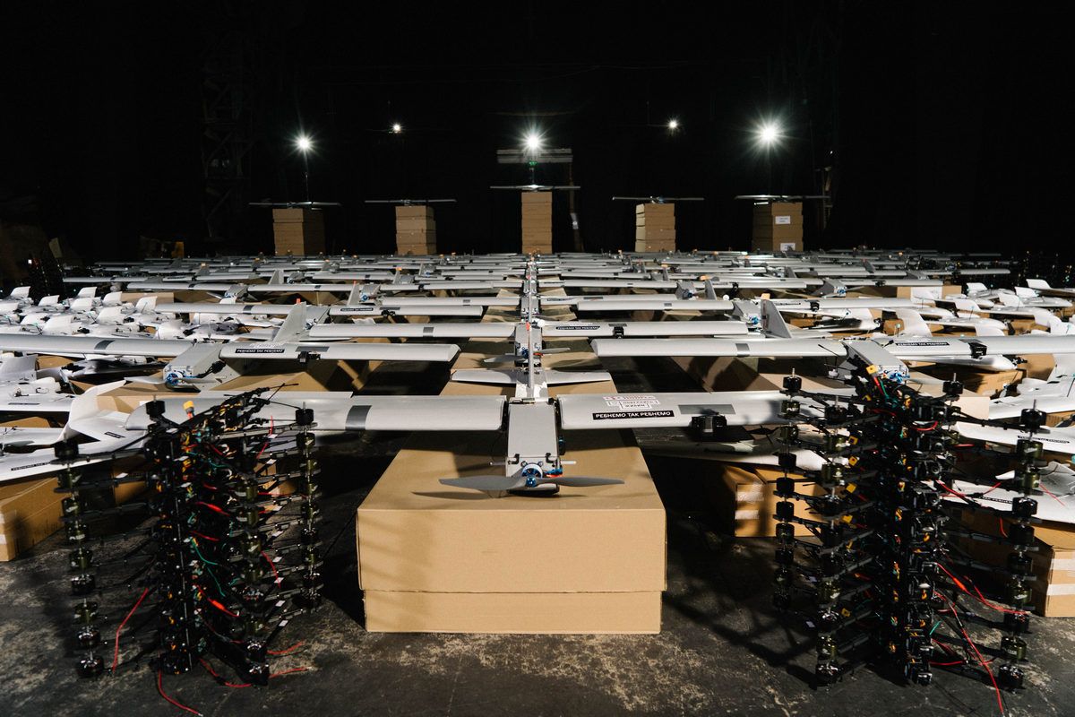 “Повернись живим” спільно з Новою поштою передали Повітряним силам ЗСУ першу партію обладнання в межах проєкту “РЕБнемо так РЕБнемо” на 16 мільйонів гривень 4