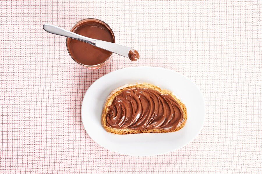 Яке сьогодні, 5 лютого свято: День Державної спеціальної служби транспорту і Нутелли 3