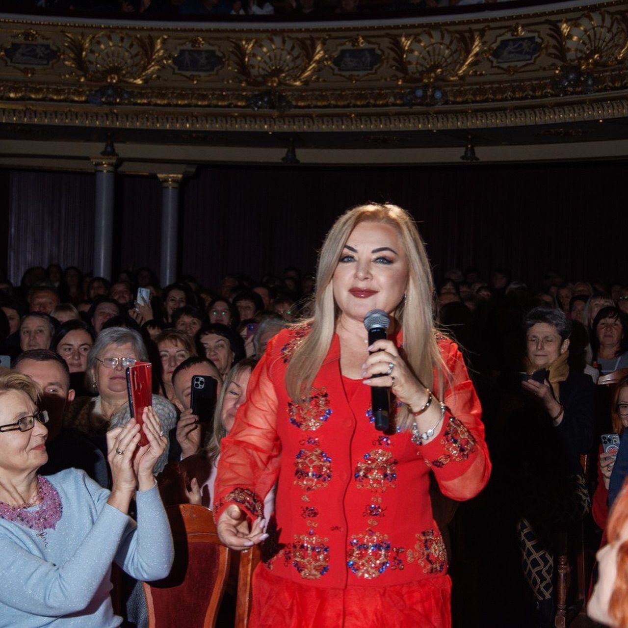 Оксана Білозір планує повернутись в український парлмамент. Фото: Facebook/oksana.bilozir Оксана Білозір планує повернутись в український парлмамент. Фото: Facebook/oksana.bilozir