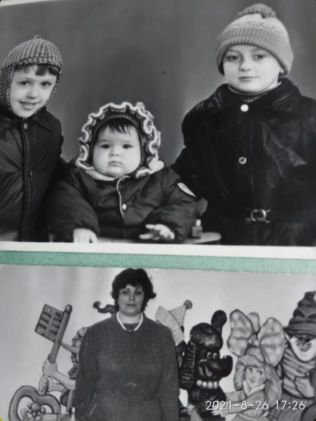 Архивные фотографии блоггерши Архивные фотографии блоггерши