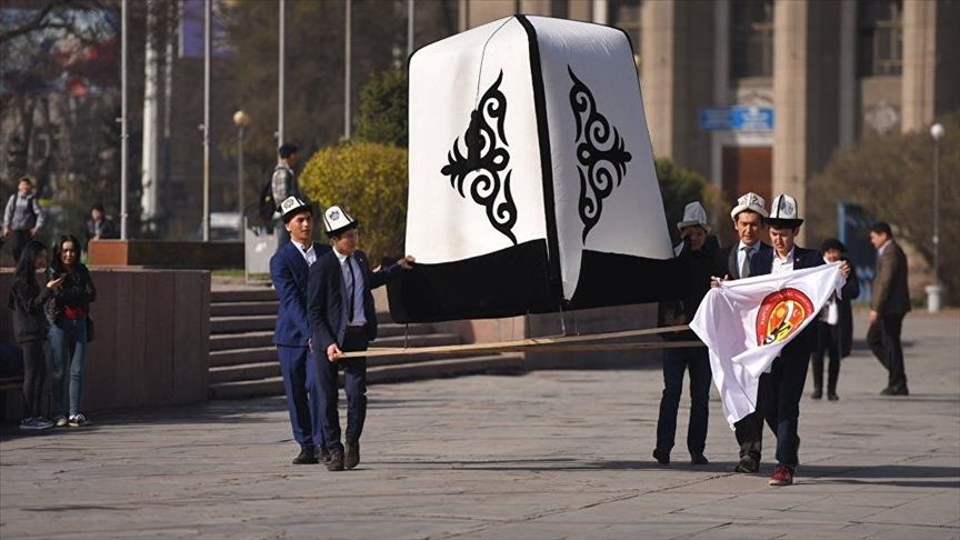 В 2019 году Ак Калпак внесен ЮНЕСКО в список нематериального культурного наследия человечества.