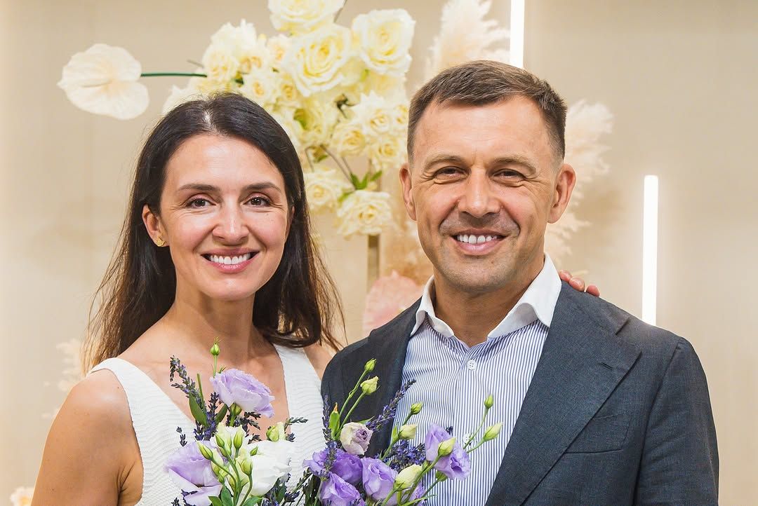 Андрей Онистрат с женой, телеведущей Андрей Онистрат с женой, телеведущей