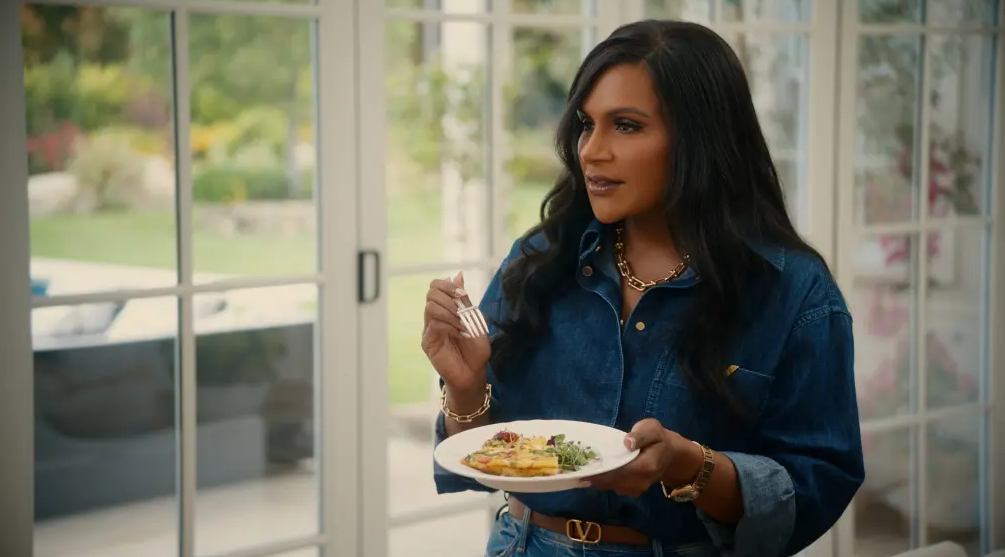 Актриса Минди Кейлинг расспрашивала родственницу короля Чарльза Актриса Минди Кейлинг расспрашивала родственницу короля Чарльза