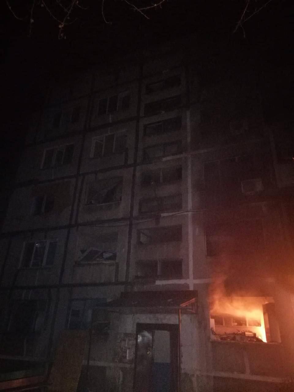 Окупанти тричі вдарили по Добропіллю: щонайменше четверо загиблих, багато поранених 1