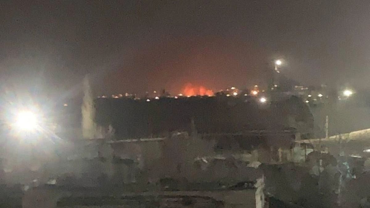 Росіяни заяви про масовану атаку 126 дронів: де лунали вибухи 1