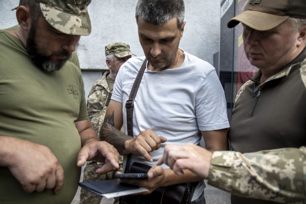 ТЦК відмовив у відстрочці від мобілізації батькові трьох дітей — що вирішив суд