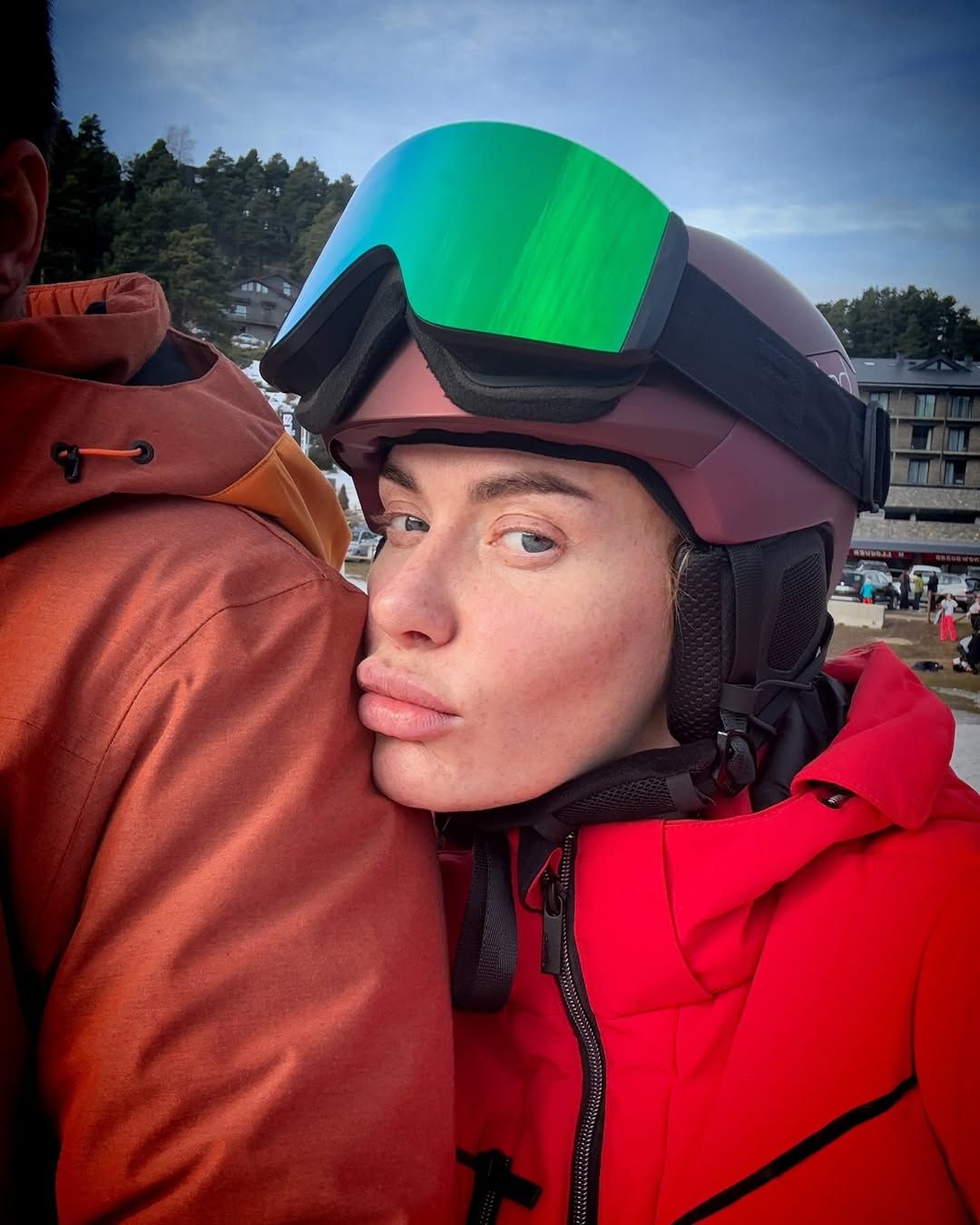 Слава Каминская до сих пор не рассекретила своего избранника Слава Каминская до сих пор не рассекретила своего избранника