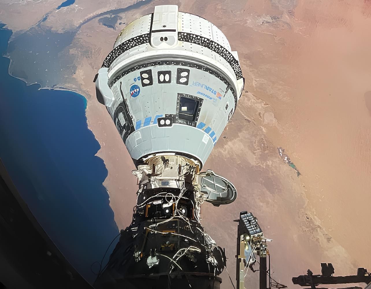 Родились заново, вернувшись из МКС через 9 месяцев Родились заново, вернувшись из МКС через 9 месяцев