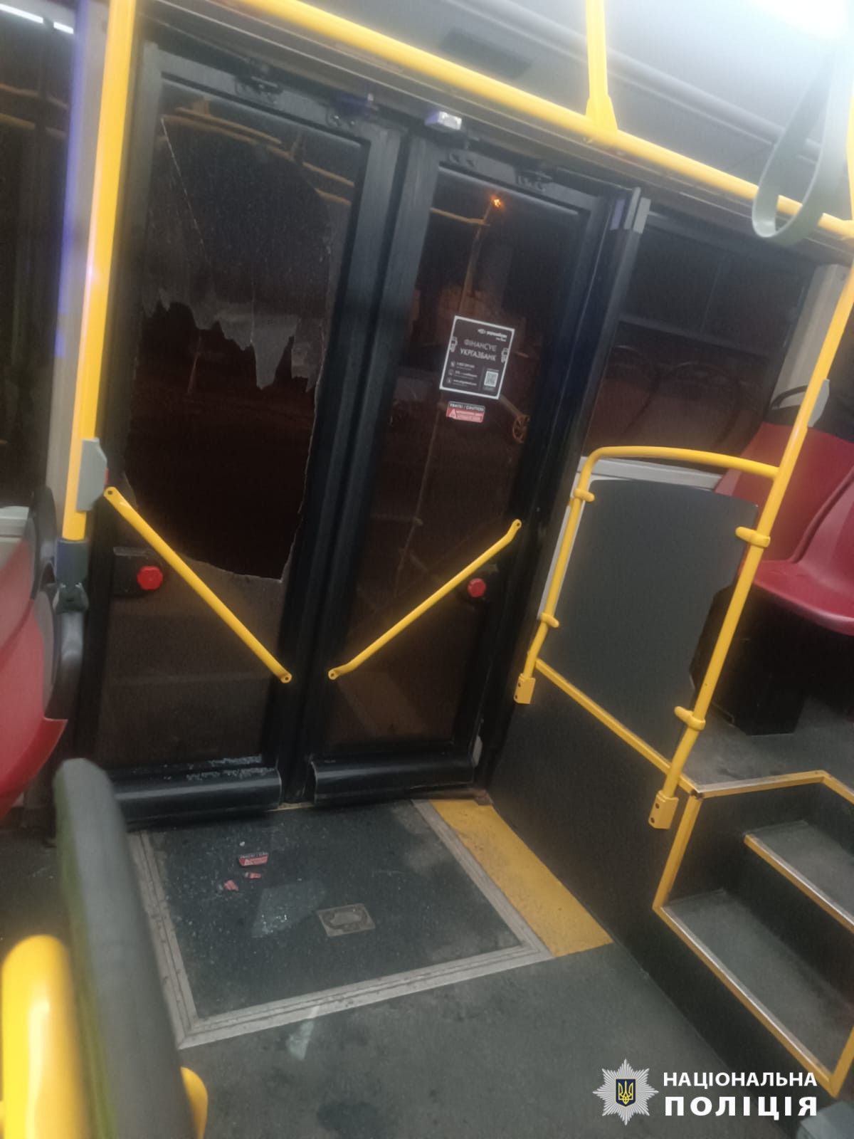 У Харкові невідомі розстріляли пасажирські автобуси 1