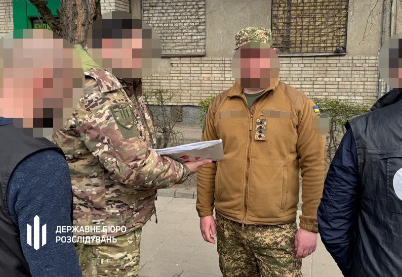 СБУ і ДБР провели обшуки у військовій частині Нацгвардії: там створили схему уникнення служби для військових 1