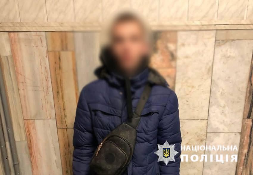 Один із затриманих палїв Один із затриманих палїв