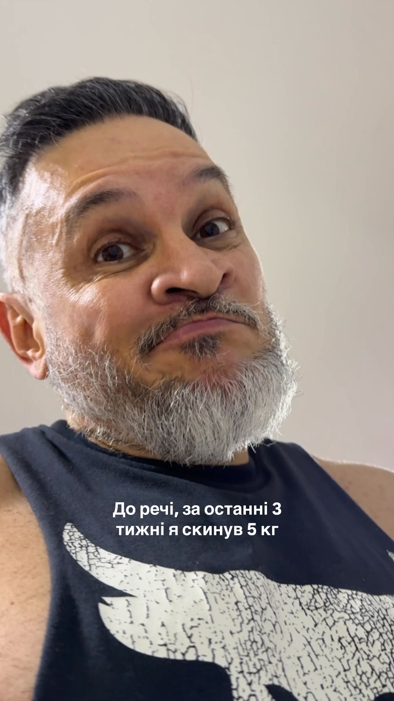 Телеведучий втрачає вагу за океаном