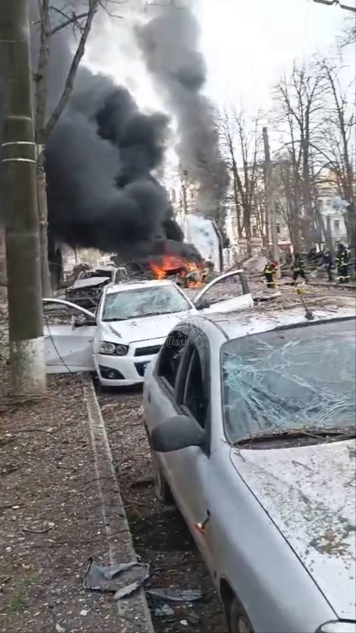 Местные паблики публикуют первые кадры с места трагедии Местные паблики публикуют первые кадры с места трагедии