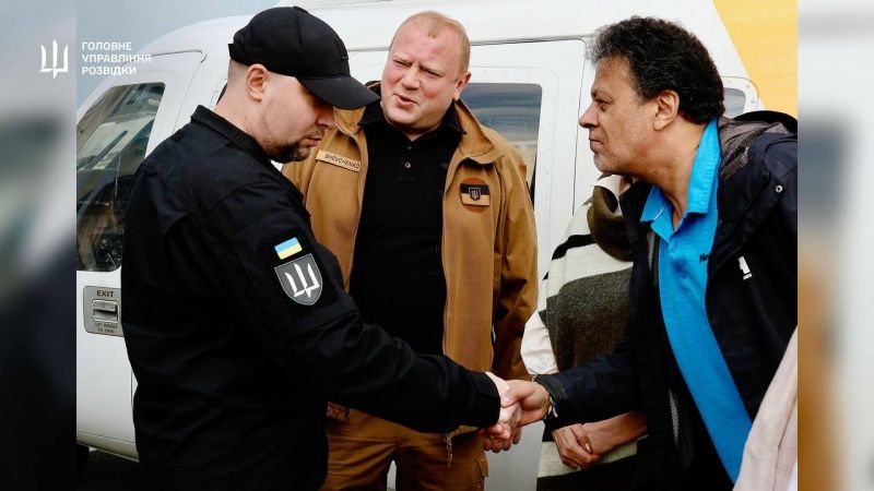 ГУР отримало унікальну повітряну "швидку": таких гелікоптерів в Україні ще не було 3