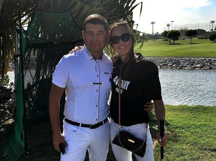 Александр Онищенко и Анна Ризадинова Александр Онищенко и Анна Ризадинова