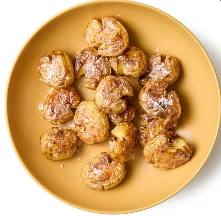 Ось така чулова страва вийде із молодої картопля за цим рецептом.