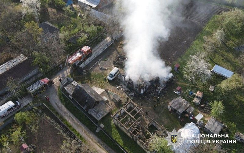 В Хмельницкой области солнечная батарея вызвала пожар в доме, погиб ребенок — Нацполиция 1