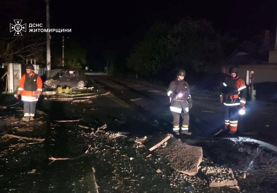 Росія атакувала Житомир: виникли пожежі є постраждалий 4