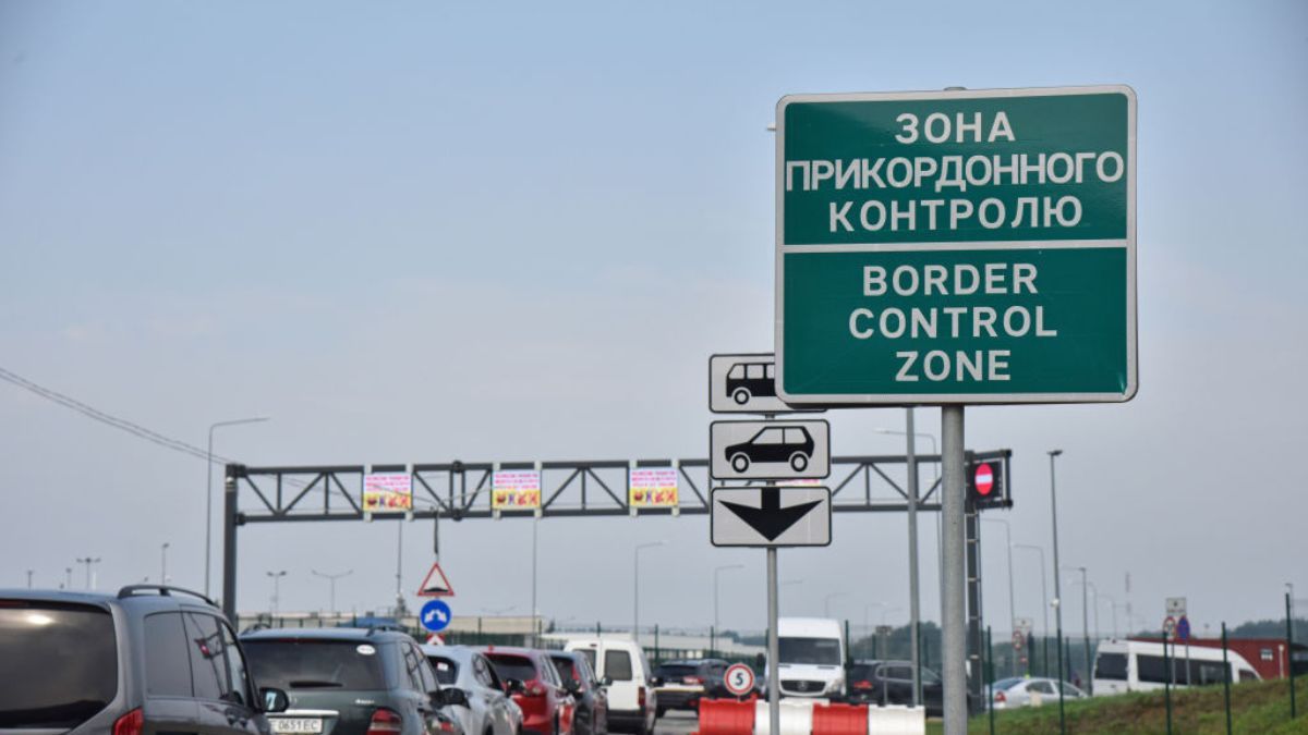 На кордоні з Польщею обмежать роботу одразу двох пунктів пропуску