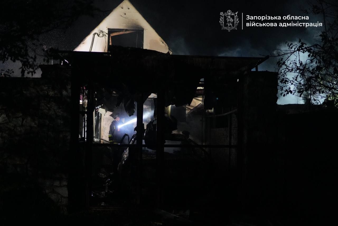 Россияне ударили по Днепру и Запорожью: есть разрушения и пострадавшие.