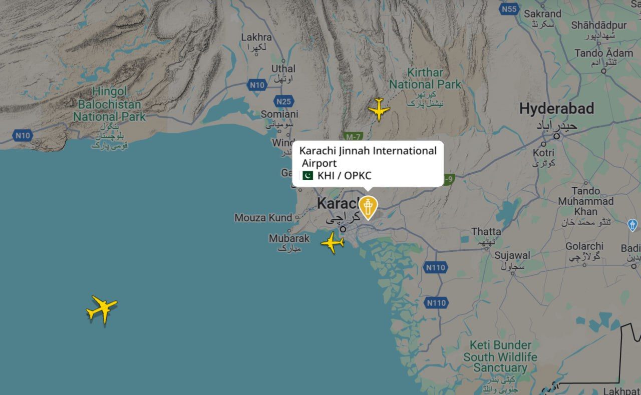 Аэропорты Пакистана снова начали работать
