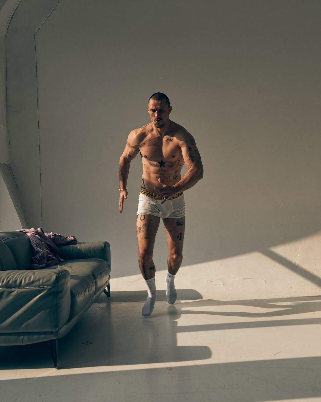 У Тараса Цымбалюка на теле более 60 пап У Тараса Цымбалюка на теле более 60 пап