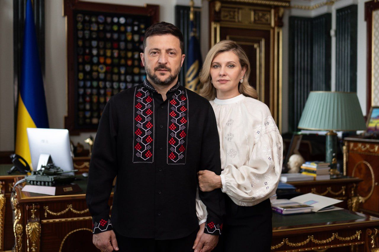 Президент та перша леді у вишиванках Президент та перша леді у вишиванках