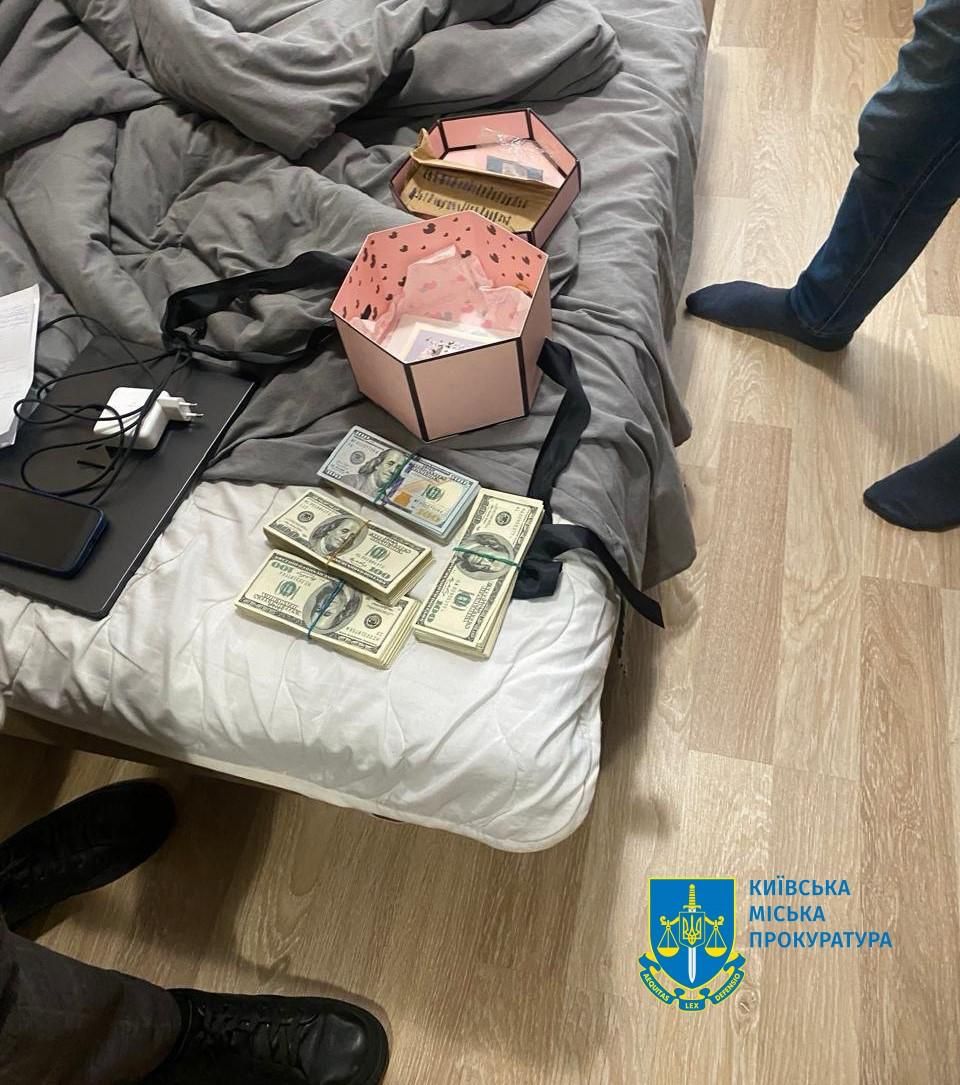 Кіберзлочинець з Київщини хакнув сервіс-центри МВС по всій країні та заробив тисячі долларів 2