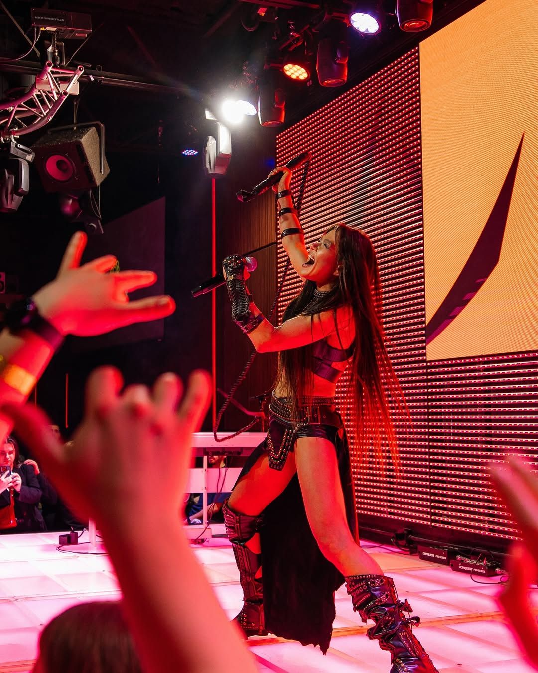 Руслана во время одного из выступлений!