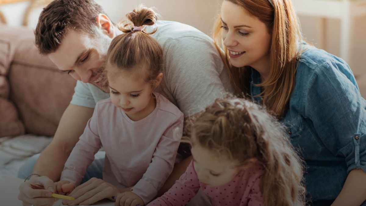 Родина з дітьми Фото: Мінсоцполітики