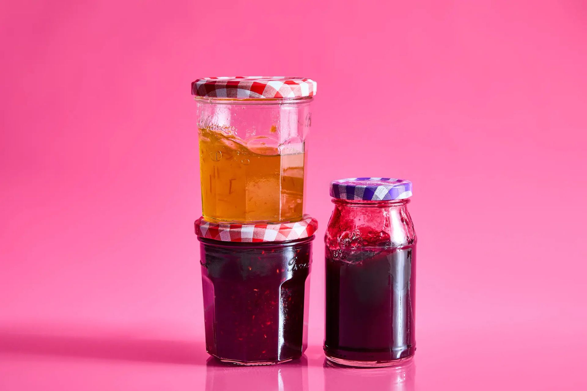 Учимся правильно хранить соусы, уксус и масла.