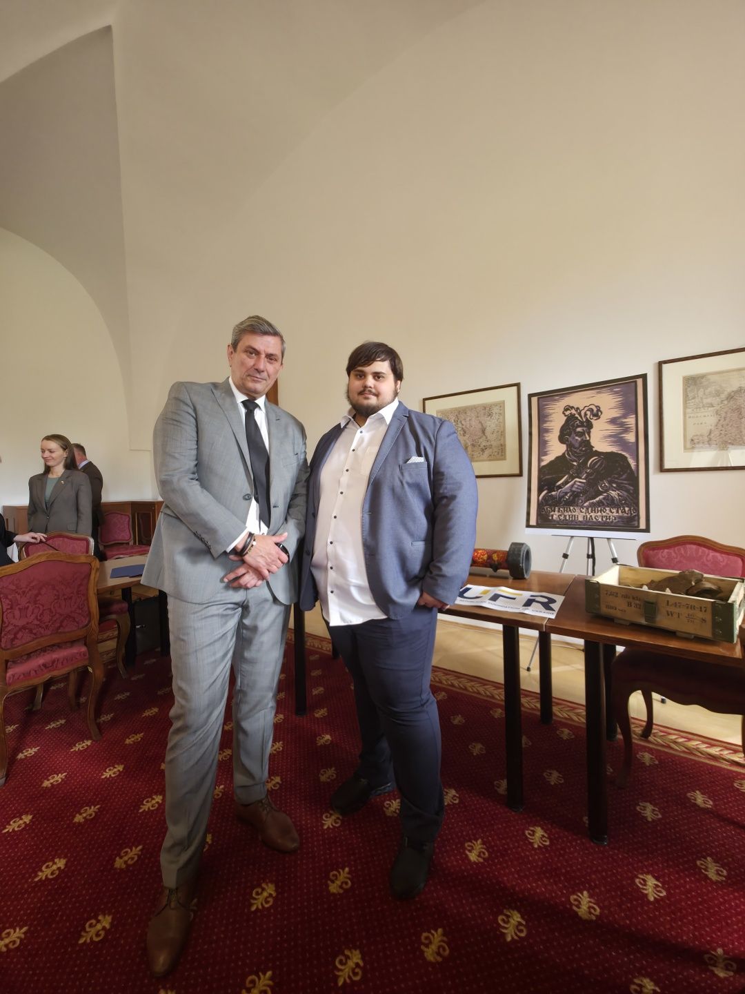 У Празі до сторіччя українського музею відкрили виставку в Сенаті 3