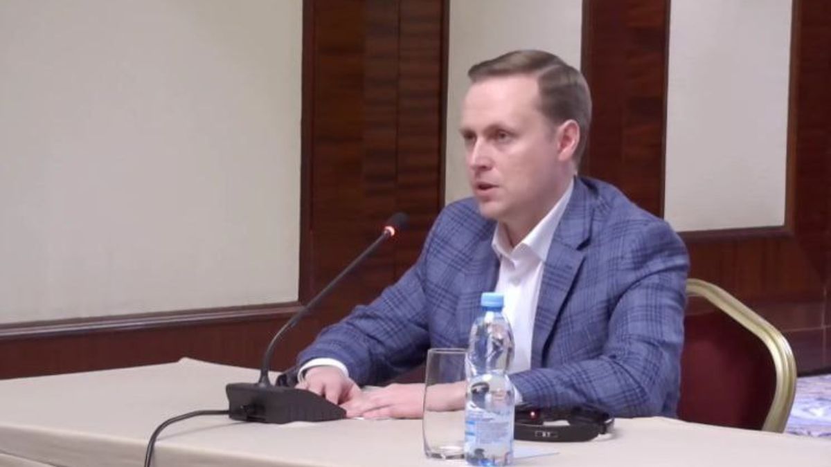 Александр Скомаров