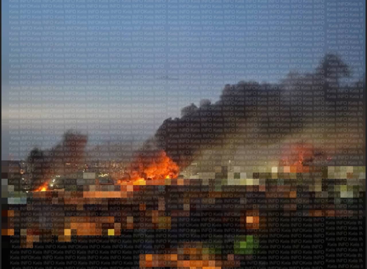 Вид у бік центру міста
