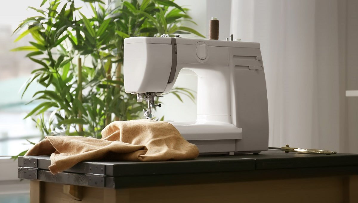 Изобретение швейной машины стало важным толчком в развитии текстильной промышленности.