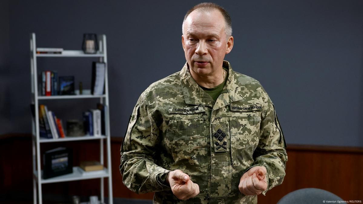 У прориві на Дніпропетровщину скандальна нардепка Безуглая вбачає особисту вину главкома Сирського. У прориві на Дніпропетровщину скандальна нардепка Безуглая вбачає особисту вину главкома Сирського.