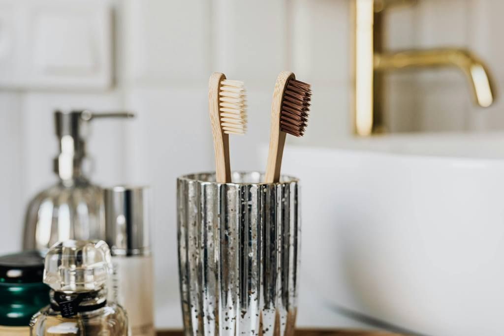 Зубна щітка – найвідоміших засіб гігієни Зубна щітка – найвідоміших засіб гігієни