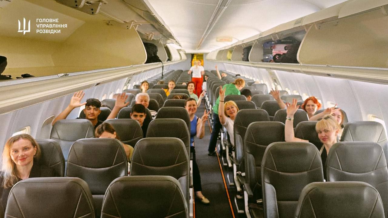 Украинцев эвакуировали из Ирана под обстрелами