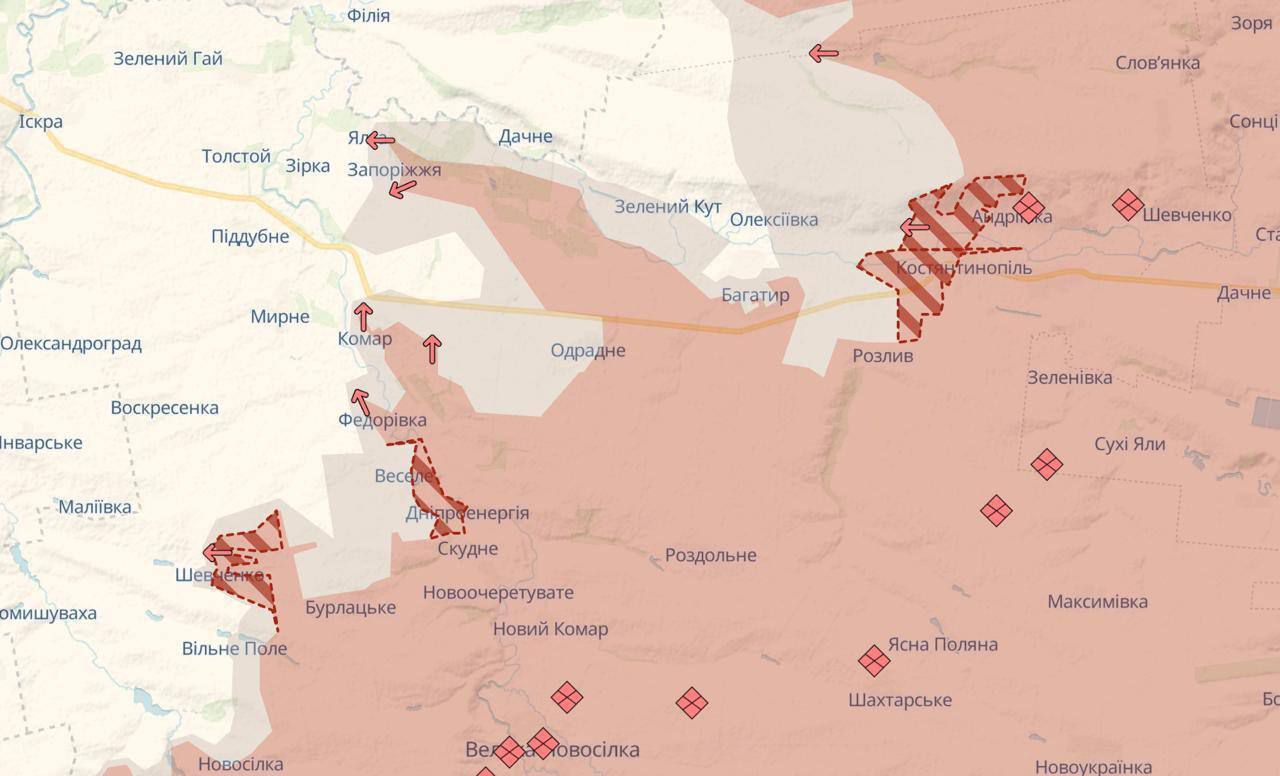 Окупанти нищать Костянтинівку, з місто скоро буде проблематично виїхати Окупанти нищать Костянтинівку, з місто скоро буде проблематично виїхати