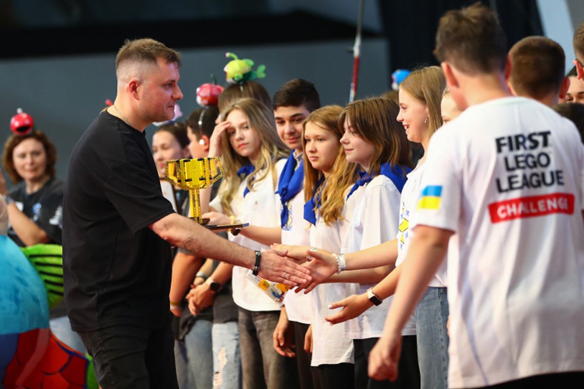 У Києві відбулася Всеукраїнська олімпіада з робототехніки для юних винахідників 2