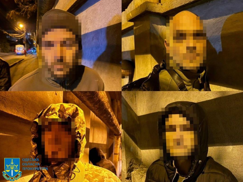 В Одесі угруповання під виглядом поліцейських та ТЦК вимагали гроші у людей: що вирішив суд 1