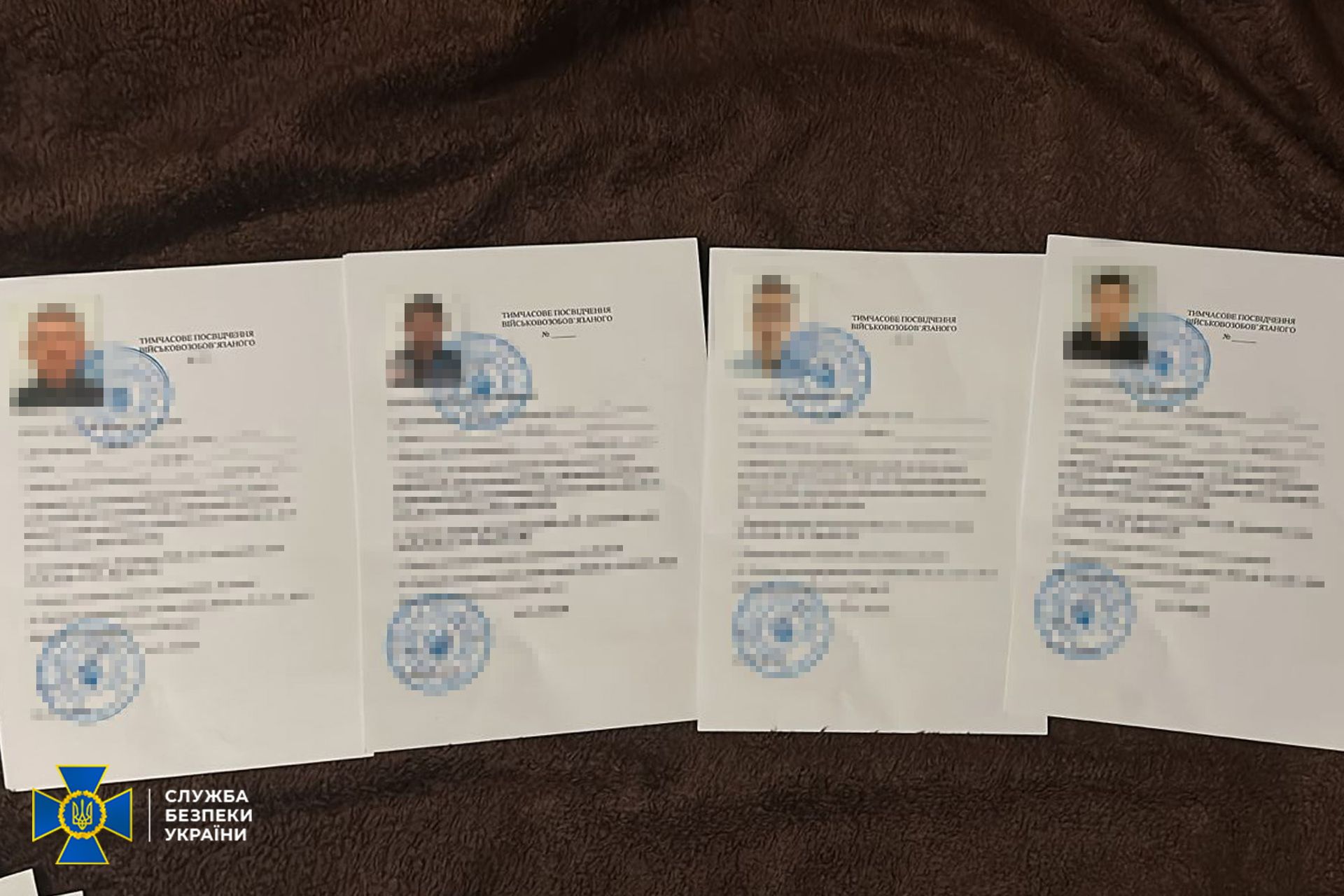 Продавали військовим тилові посади: СБУ затримала двох мешканців столиці 2